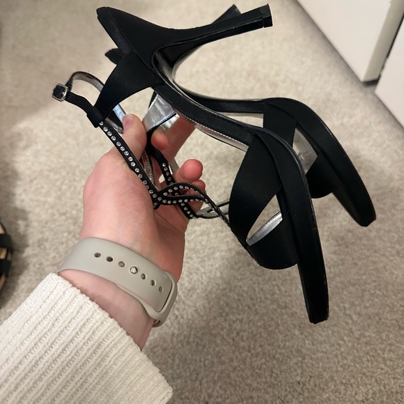 Michael Shannon Black Strappy Heels - Picture 5 of 13